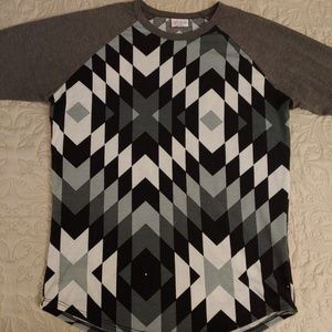 Top - geometric pattern